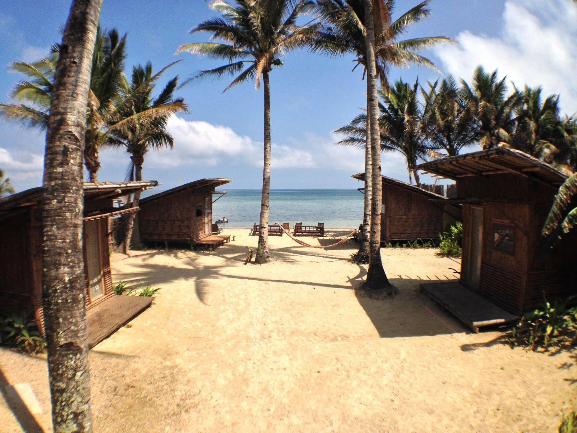 Mangoriders Beach Club Caticlan Exterior photo